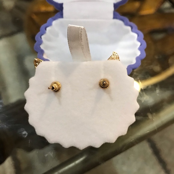 Earrings - Picture 3 of 4